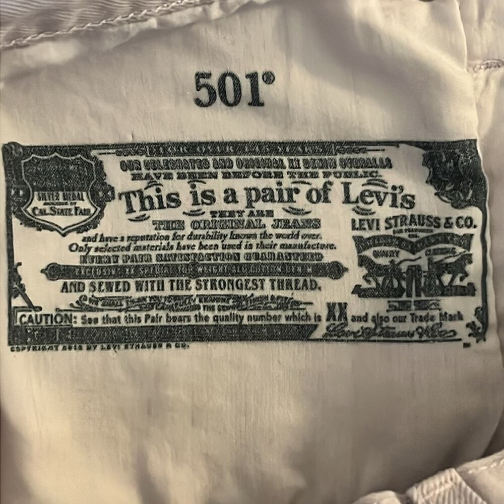 Levi 501 Lilac Cutoff Denim Shorts Womens Size L Button Fly Fray Casual Summer - Picture 14 of 16